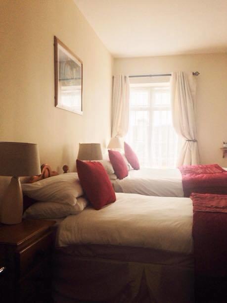 The Western Hotel Claremorris Værelse billede