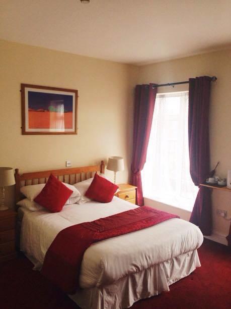 The Western Hotel Claremorris Eksteriør billede