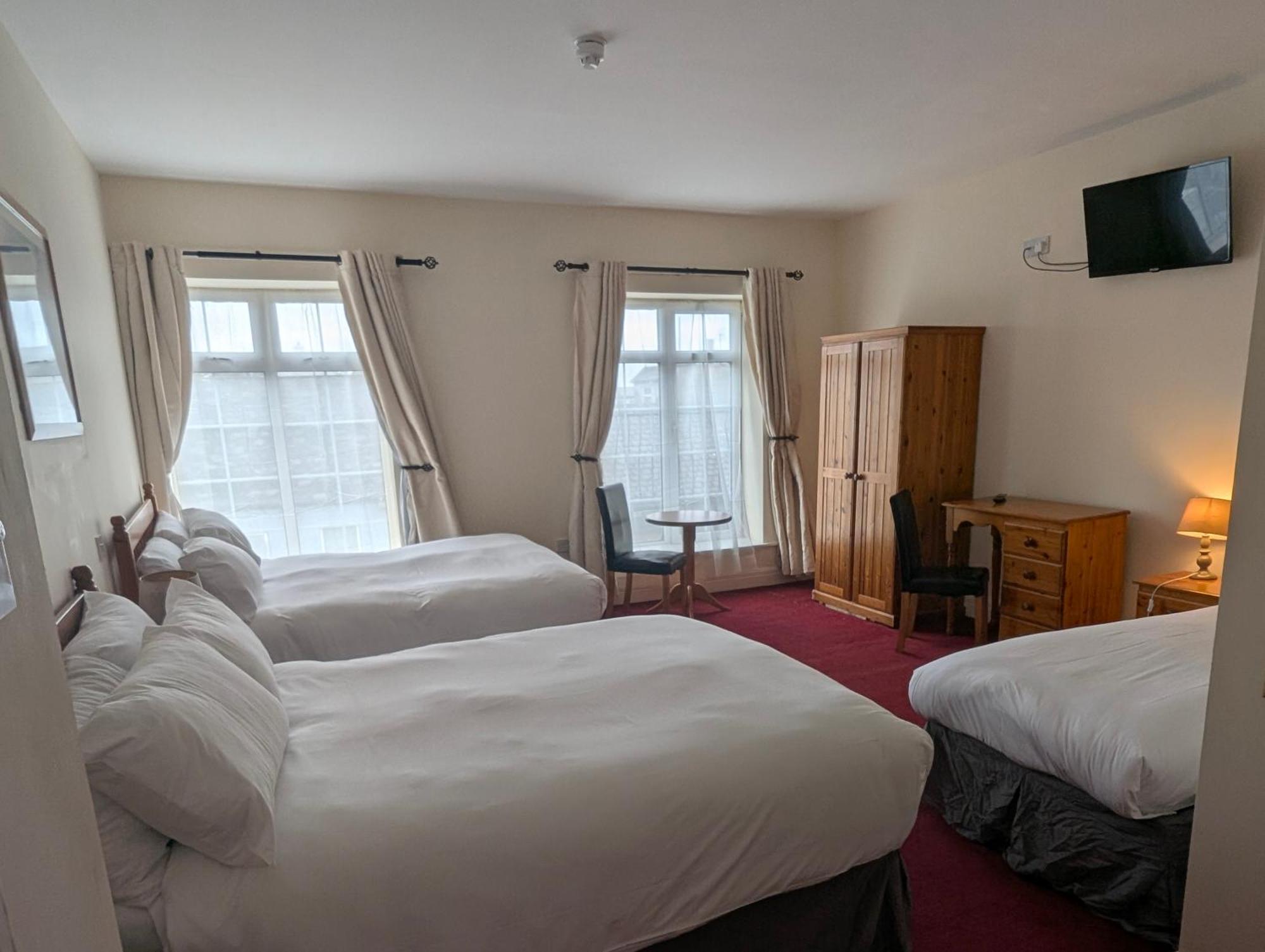 The Western Hotel Claremorris Eksteriør billede