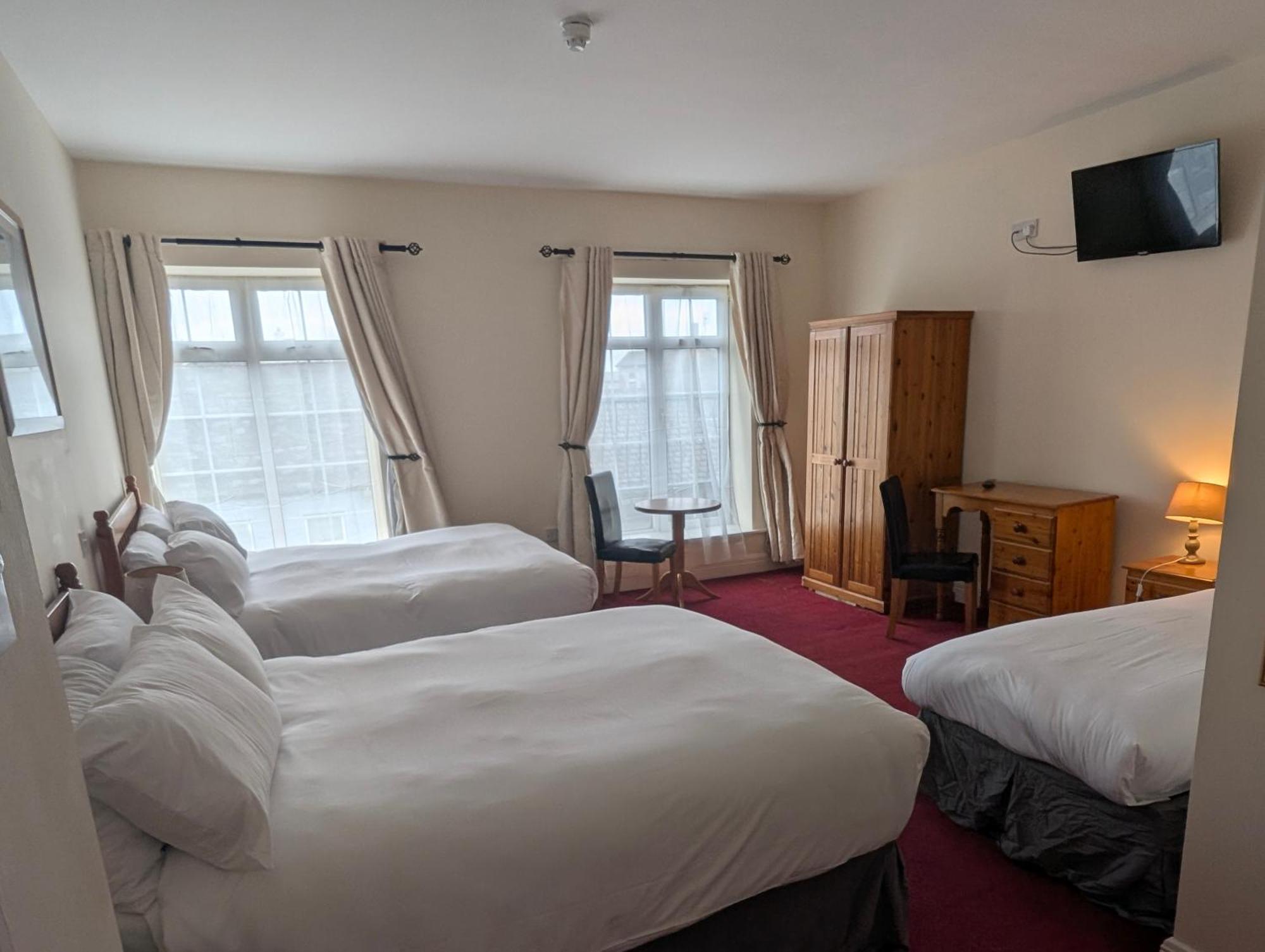 The Western Hotel Claremorris Eksteriør billede