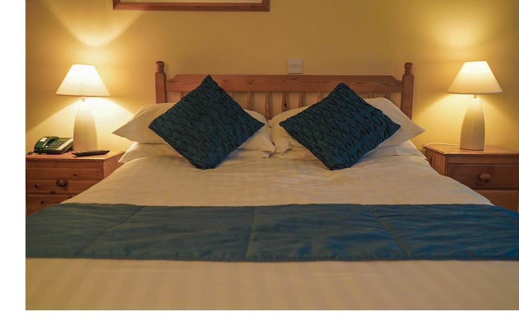 The Western Hotel Claremorris Værelse billede